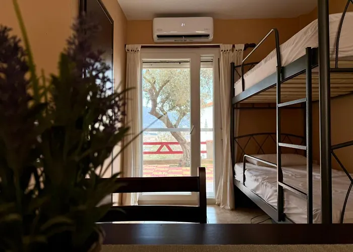 Hilltop Hideaway Skala Potamia